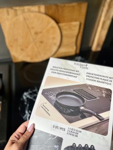 SILIKONOWA MATA PODKŁADKA OCHRONNA DO GOTOWANIA NA INDUKCJI 5 szt. 3