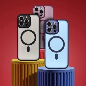 Futerał VARIETE MAG COVER kompatybilny z MagSafe do IPHONE 14 granatowy 6