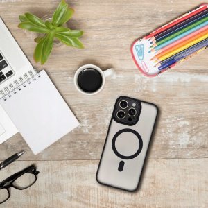 Futerał VARIETE MAG COVER kompatybilny z MagSafe do IPHONE 16 PRO czarny 5