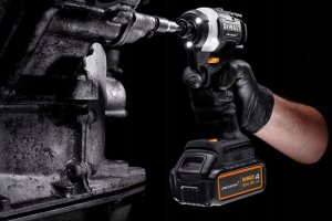 Dewalt Zakrętarka DCF85MP2T 18V XR McLaren 475 W 18 V 5