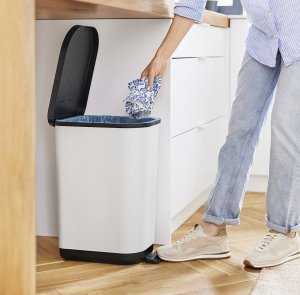 Kosz na śmieci Rotho kosz na śmieci z pedałem RIBO biały 35L 2