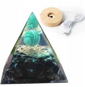 Piramida ORGONIT +LED Lampka PODSTAWA 5cm KRYSZTAŁ KAMIENIE AMULET 5cm HX16 1