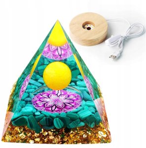 Piramida ORGONIT +LED Lampka PODSTAWA 5cm KRYSZTAŁ KAMIENIE AMULET 5cm HX15 1