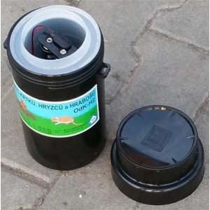 Odstraszacz kretów, gryzoni i norników czarny, Format1 15