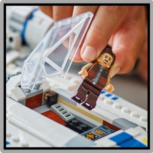 Star Wars Mysliwiec U-Wing Rebelii  (75399) 6