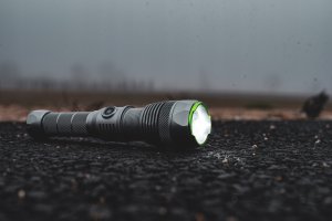 Latarka taktyczna 3000lm IPX7 30W LED SMD Pro Series VA0364 Vayox 16