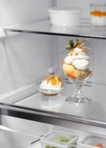 Special offer! Electrolux freestanding No Frost freezer E 186 cm LUS7ME28B 4