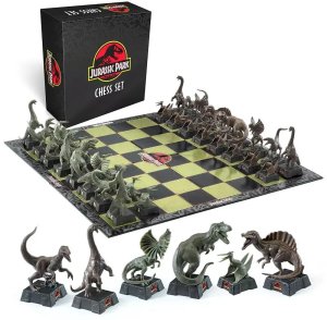 Universal Jurassic - Jurassic Park chess game 3