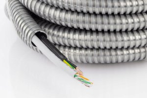 Peszel ochronny metal Anaconda Multiflex roz.32 32/28,1mm bezhalogenowy samogasnący rura karbowana elastyczna FCCN 1250N UV 50m 5