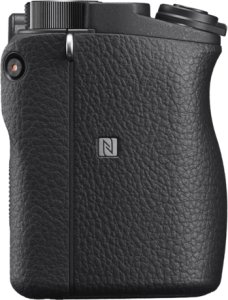 Aparat Sony A6400 + 16-50mm f/3.5-5.6 (ILCE6400AKB.CEC) 6