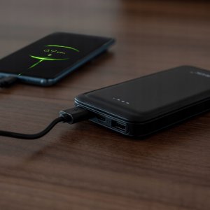 Power bank 10000 mAh wejście USB-C wyjście 2xUSB-A + USB-C 5V 2.1A czarny VA0340 Vayox 12