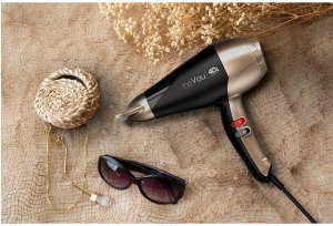 Suszarka GAMA Ga.Ma BeYou 4D Therapy Ultra Ozone Ion 2400 W czarny/złoty 2