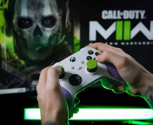 KontrolFreek KontrolFreek Call Of Duty: Modern Warfare II  Xbox One / Series X/S  2 gab. - Apvalks pogam 2