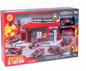 STACJA BENZYNOWA STRAŻ POŻARNA STRAŻAK AUTA 4