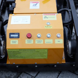 Kosiarka Zdalnie Sterowana Prato 550 Hybryda Spalinowa Pilot RC 50cm Loncin 7