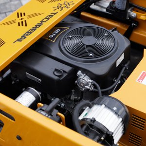 Kosiarka Spalinowa Zdalnie Sterowana 80cm Gąsienie 452cm3 16KM Pług 116cm 7