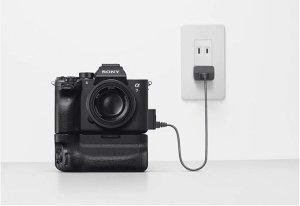 Sony VG-C4EM uchwyt funkcyjny do ILCE-7RM4 z miejscem na 2 akumulatory Z 5