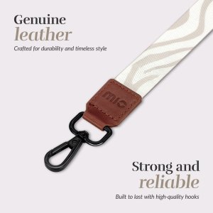 MIO Sandy Zebra Lanyard 1