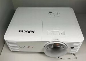 InFocus Genesis IN0024ST 3