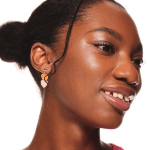 ESSENCE_Baby Got Diamond Highlighter rozświetlacz w sztyfcie 5,4g 4