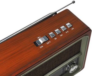 Radio przenośne z panelem solarnym LTC NETTA RETRO Bluetooth USB latarka 5