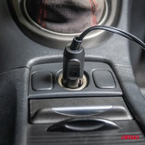 Kompresor samochodowy z wyświetlaczem LED 12V 100W AMIO-04376 7