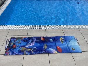 Koc Plażowy Mata Leżanka Leżak Składany Wodoodporny KUBISPORT 195x55 cm 2