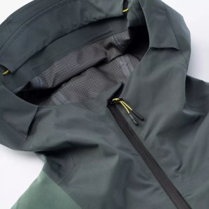 Męska kurtka przejściowa Elbrus MALAKU rozmiar XL 4