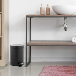 Zestaw łazienkowy "Elegancja i Komfort w Czarnej Odsłonie 8