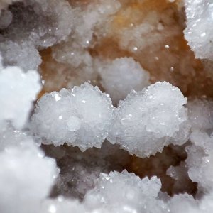 Geoda AGATOWA 5 - 7 cm NIEOTWARTA NATURALNA Prezent PIĘKNY MINERAŁ 1szt 7