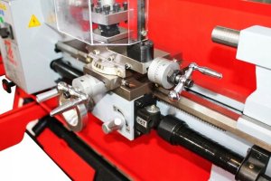 Holzmann ED300ECO 230V Tischdrehmaschine 8