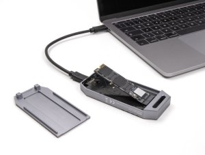DELOCK M.2 NVMe SSD Gehäuse USB 40 Gbps - werkzeugfrei 4