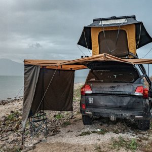 OFFLANDER KABINA PRYSZNICOWA TURYSTYCZNA DO MARKIZY 4