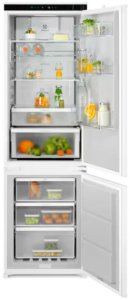 Electrolux E7MNPD18S Lodówka GreenZone 700 177,2 cm 1
