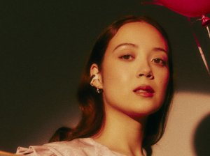 Bose Headphones 881046-0900 / Ultra Open Earbuds Rose Gold 7