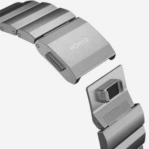 Nomad Titanium Band, natural - Apple Watch 49mm/46mm/45mm/44mm/42mm 8