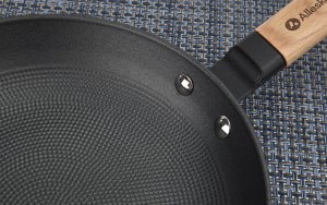 Patelnia żeliwna 20cm Rodeluxe 7