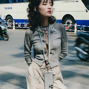 Skinarma Dyno uniwersalna smycz do       telefonu turkusowy/teal 12