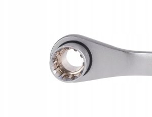 Zestaw nasadek przelotowych spline z grzechotką 10-24mm 17el. CrV (10) 3