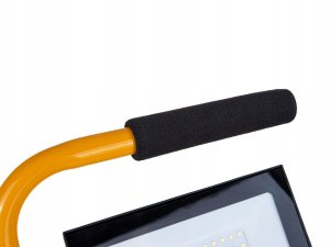 Naświetlacz LED 50W ze statywem budowlanym i przewodem – barwa biała zimna 6500K (10) 8