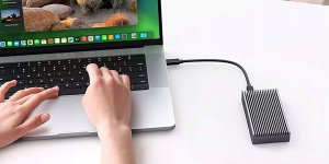 0 TB DataFlash USB4 SSD, enclosure for NVMe PCIe SSD USB4 (40 Gbit/s), compatible with Thunderbolt 3&4 and USB4 & USB-C ports, USB4 (USB-C) coaxial cable, 2'800 MB/s, USB-C 5