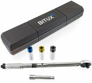 Klucz Dynamometryczny Udarowy 1/2" z Nasadami 28-210 Nm Nasadki 1