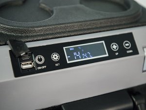 44-211# Lodówka turystyczna samochodowa kompresorowa 42l blow 8