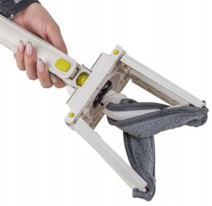 Mop z mechanizmem wyciskowym "motylek"i skrobaczką 4