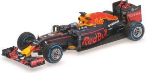 Minichamps Red Bull Racing TAG-Heuer RB12 #3 Daniel Ricciardo Brazilian GP 2016 (GXP-599103) 1