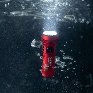 Olight Seeker 4 Mini Flashlight 3