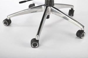 Fotel biurowy GILBERTO czarny HALMAR 11