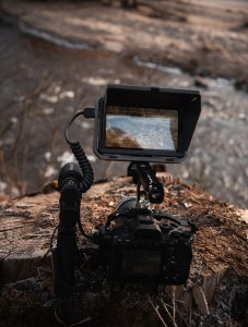 Viltrox monitor DC-X3 9