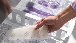 LANSINOH JEDNORAZOWE WKŁADY REGENERUJĄCO-CHŁODZĄCE PADSICLES 8