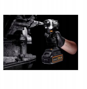 IMPACT DRIVER CD. DCF85MM2T-QW 18V 2X4AH 8